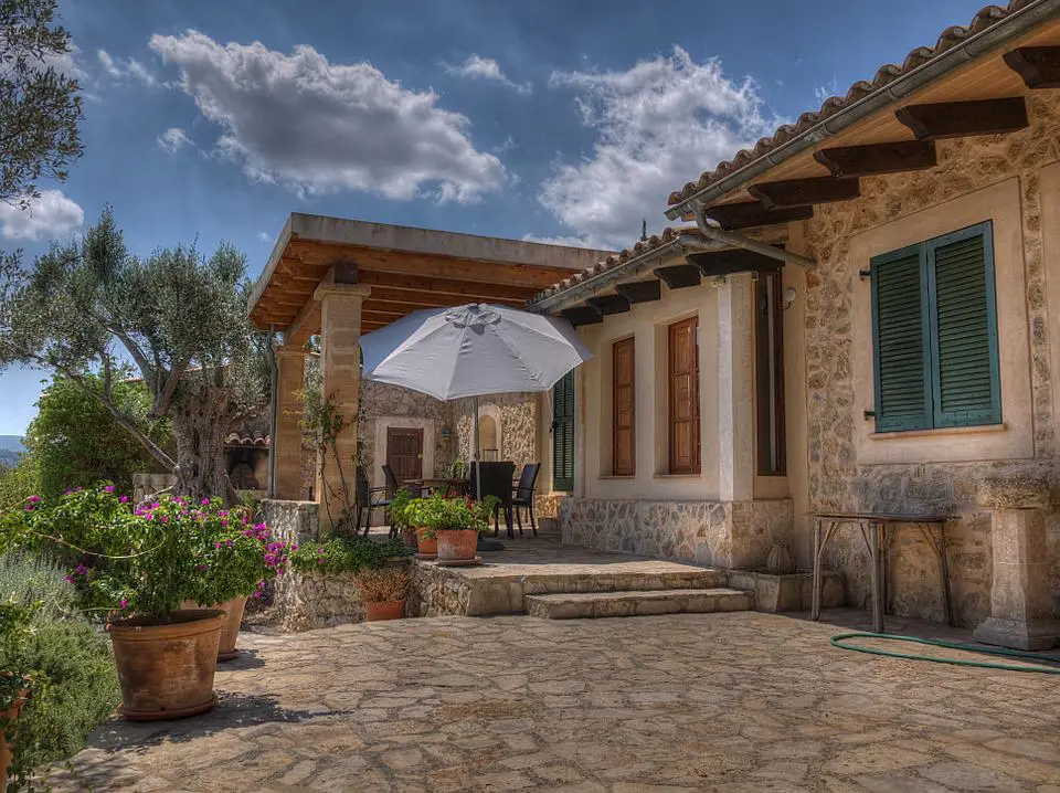 Las cinco fincas con piscina con más encanto en Andalucia