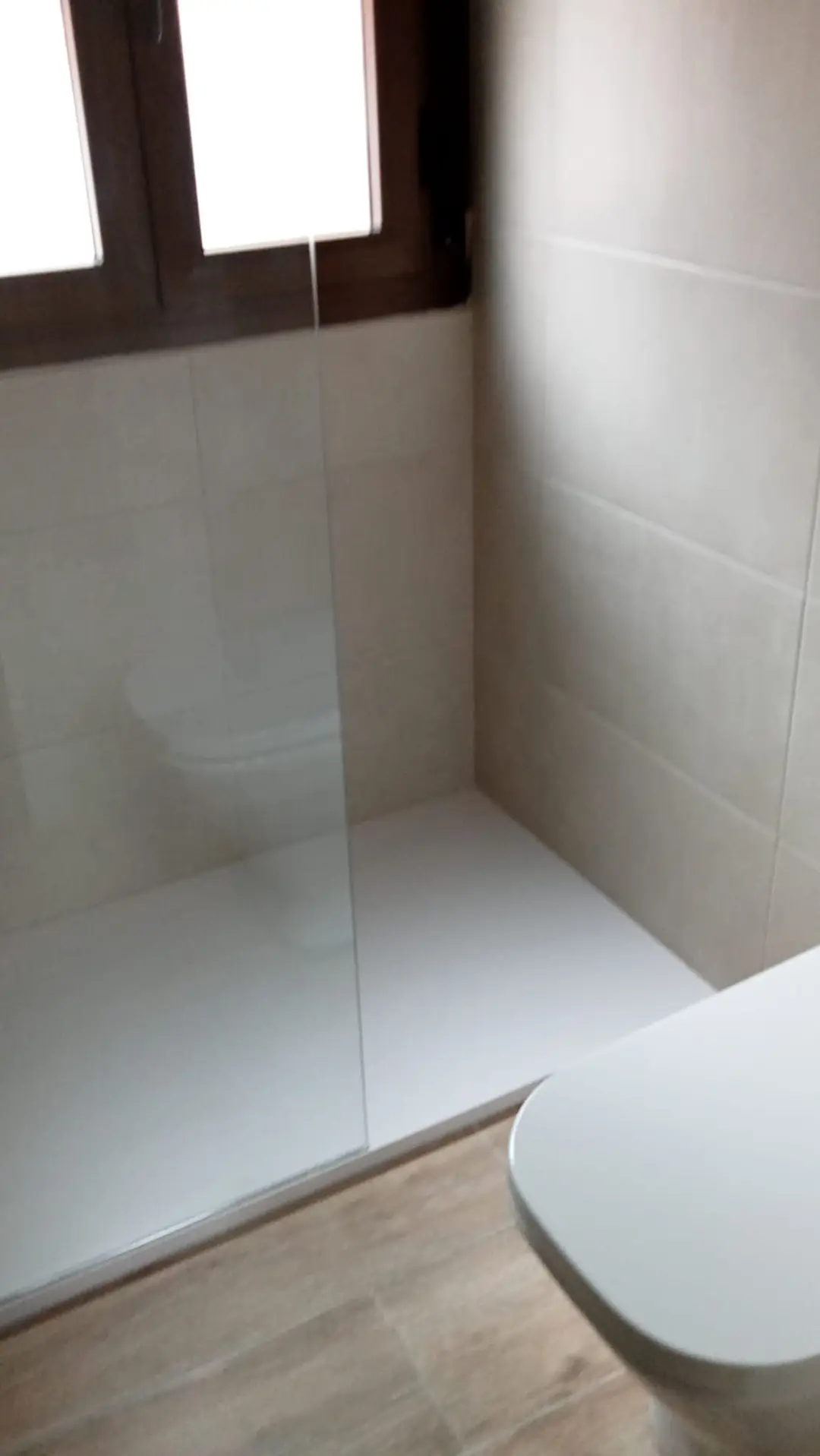 Baño del piso en alquiler en Camino de los Sastres