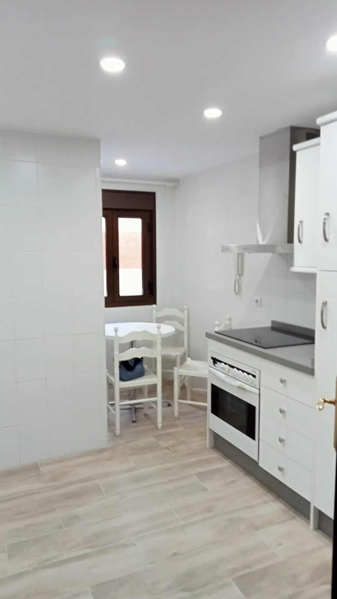 Cocina del piso en alquiler en Camino de los Sastres
