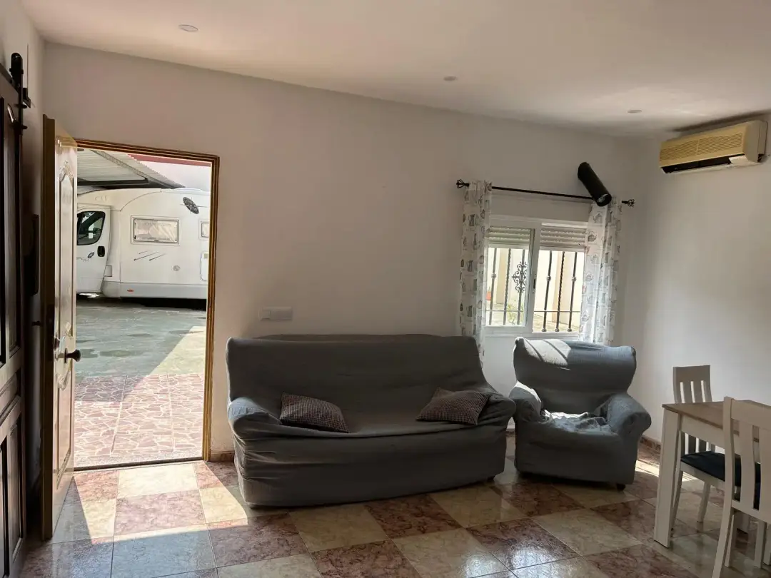 Entrada del apartamento en alquiler en Majaneque