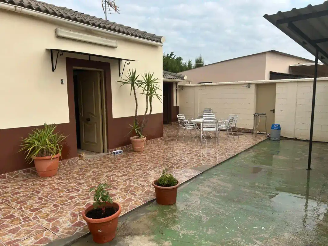 Patio del apartamento en alquiler en Majaneque